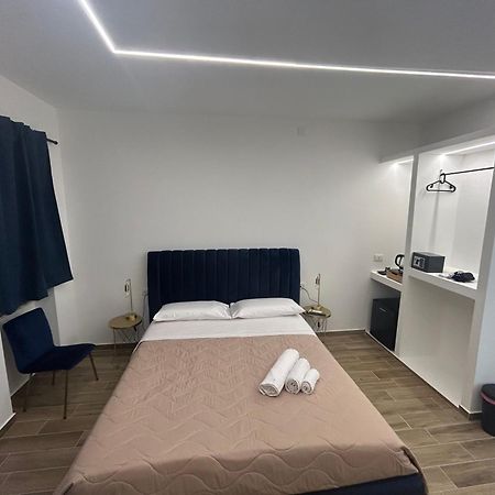 Sistra 12 Bed & Breakfast Katanya Dış mekan fotoğraf